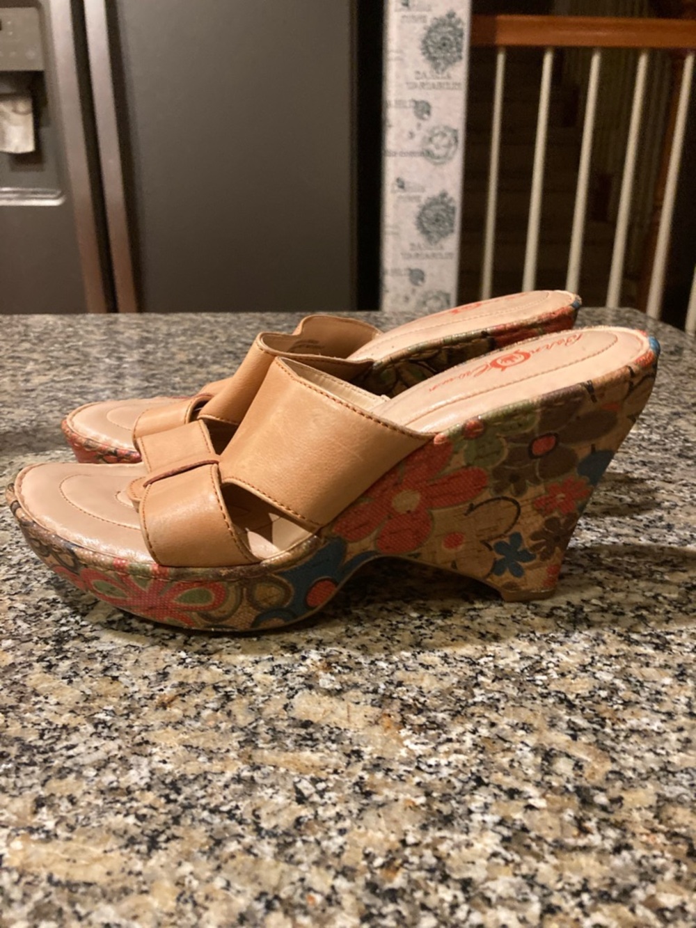 Born Crown Boutique Groovy Flower Child Leather Wedge Sandals Size 9  RARE